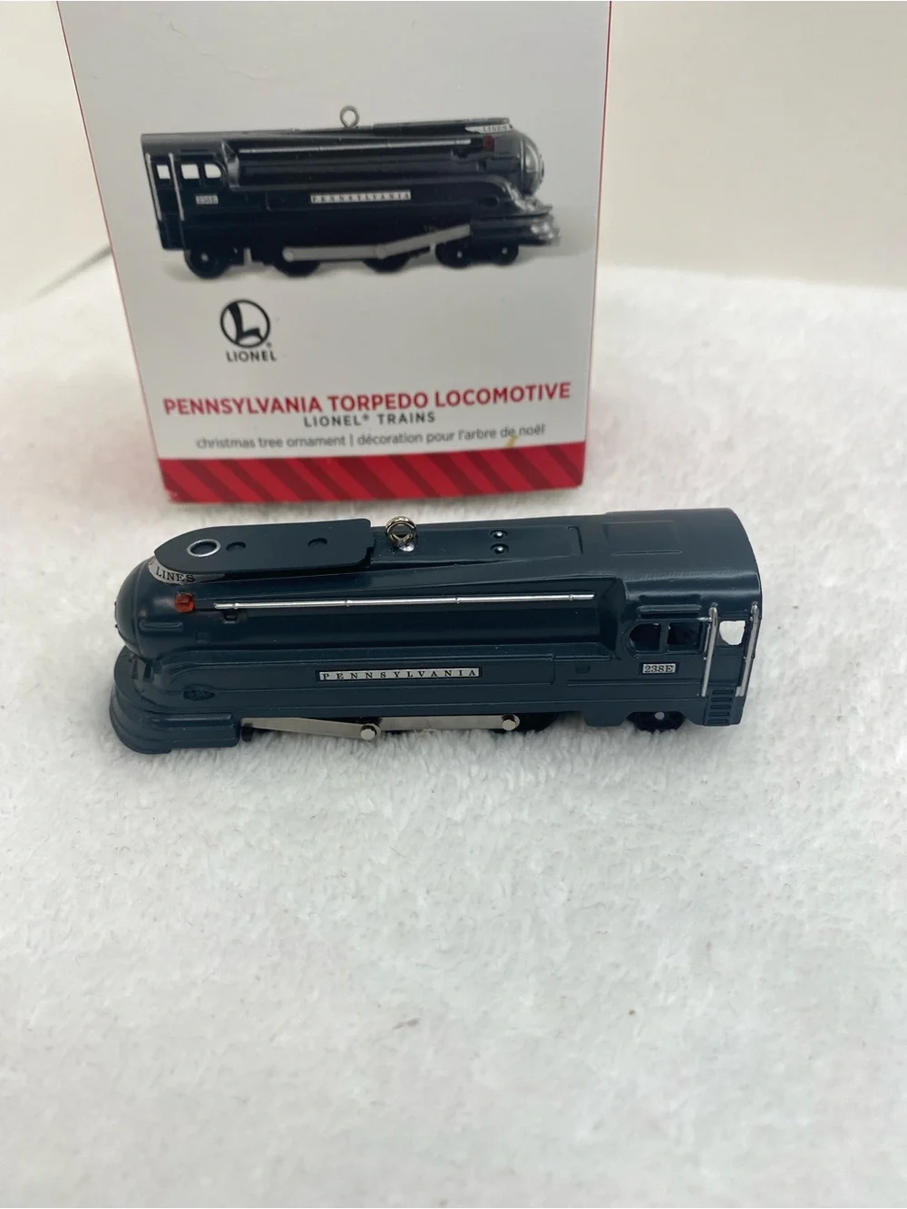 Hallmark Keepsake 2014 Lionel Pennsylvania Torpedo Locomotive Ornament Train